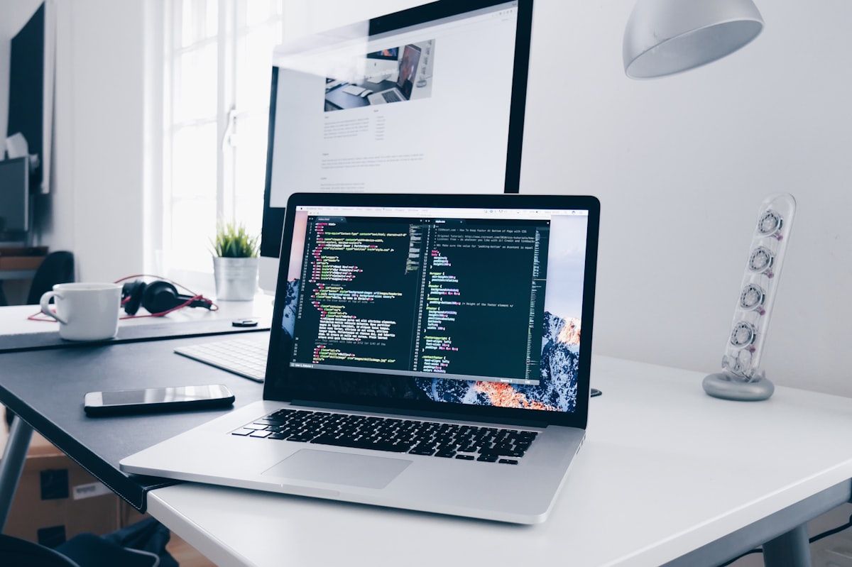 The Job and Pay Showdown: UX Designers